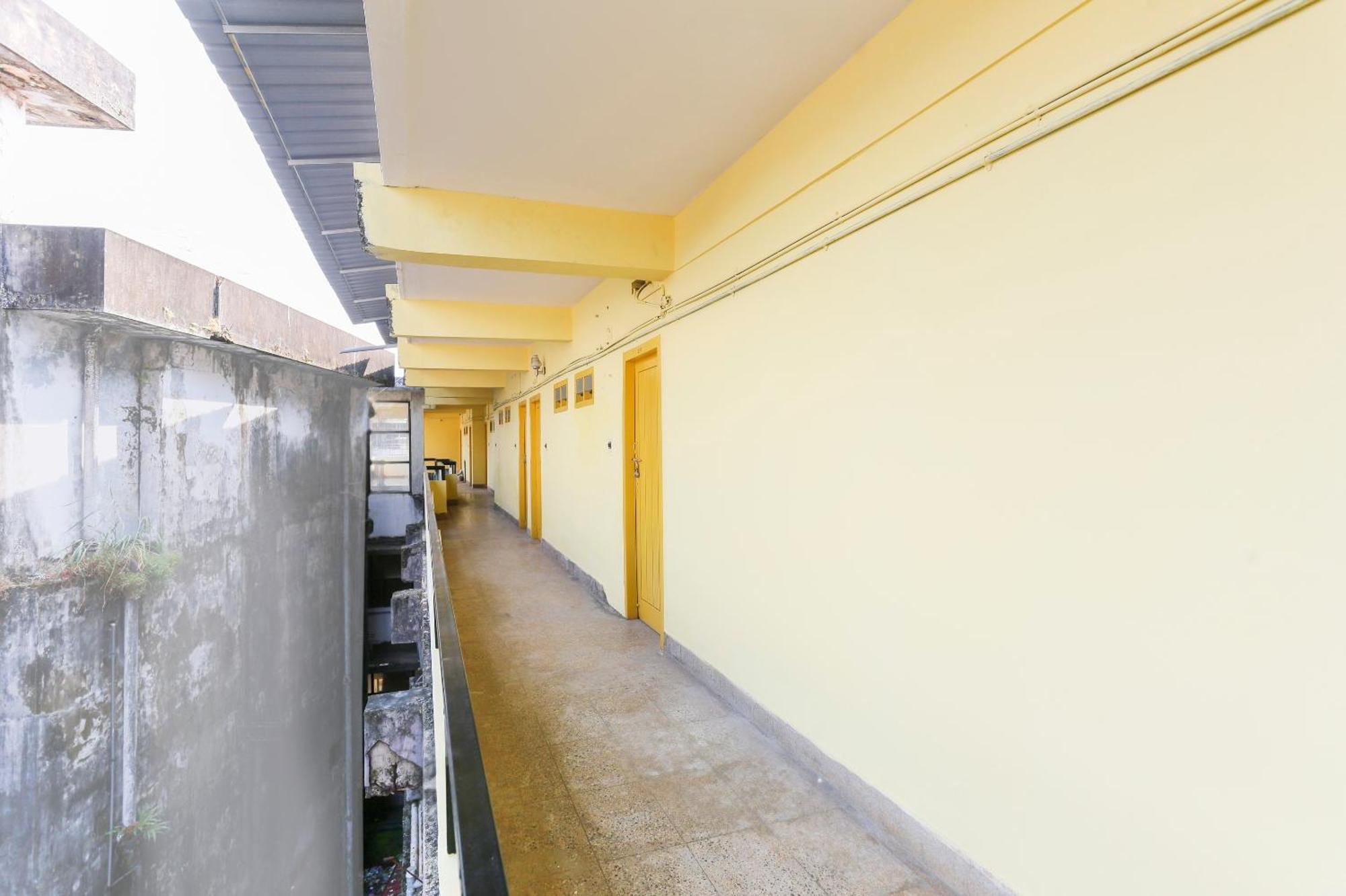 Oyo Hotel 65523 Tkt Tourist Home Kannur Eksteriør billede